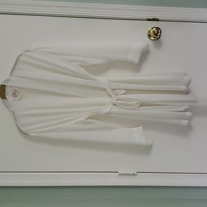 Victoria's Secret robe, kimono. White, One Size. Great condition